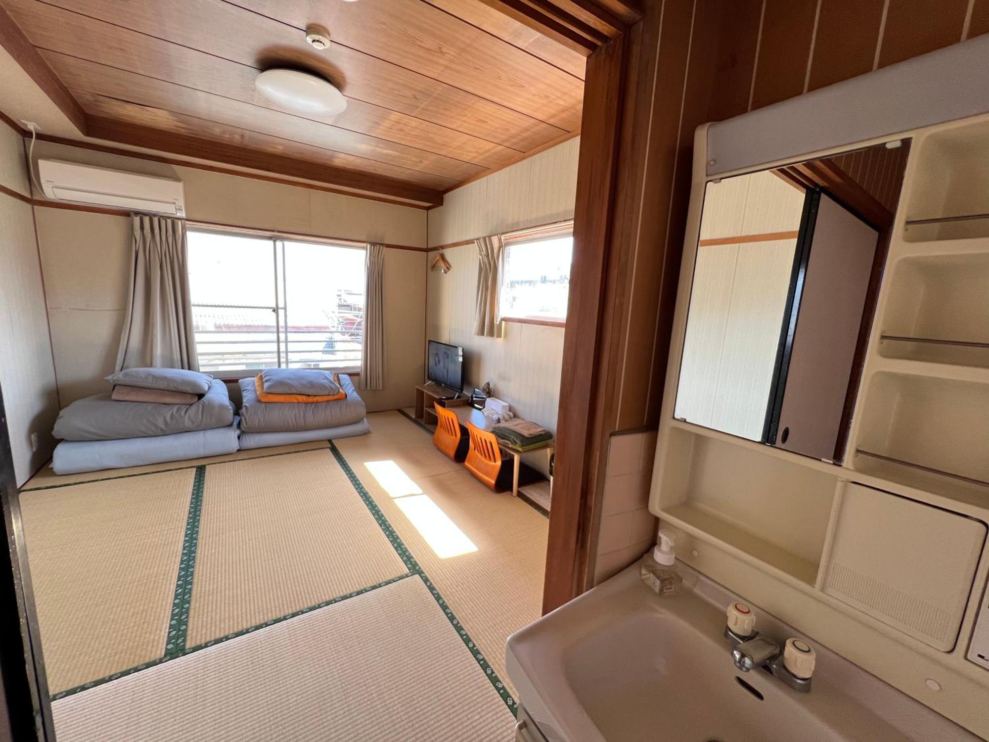 Yoshinogawa Hostel Oe מראה חיצוני תמונה